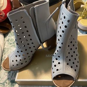#boots #toms #highheel
